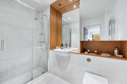 Isambard Court, Paddlers Avenue, Brentford Lock West, Image 10