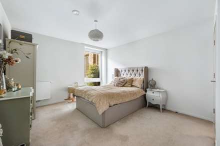 Isambard Court, Paddlers Avenue, Brentford Lock West, Image 8