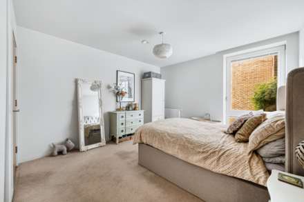 Isambard Court, Paddlers Avenue, Brentford Lock West, Image 9