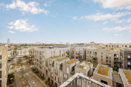 Isambard Court, Brentford Lock West, Image 8