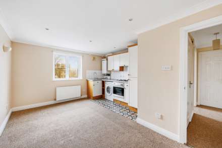 Church Court, St Johns Road, Isleworth TW7, Image 2