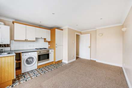 Church Court, St Johns Road, Isleworth TW7, Image 3