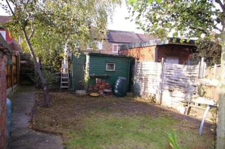 Cleveley Crescent, Hanger Lane, Image 2