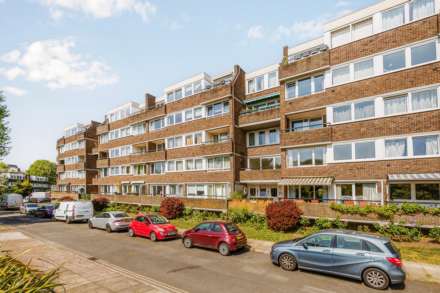 Otho Court, Brentford Dock, Image 2