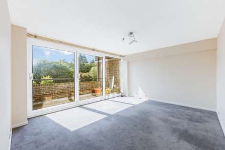 Otho Court, Brentford Dock, Image 3
