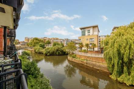 Dorey House, High Street, Brentford, Image 2