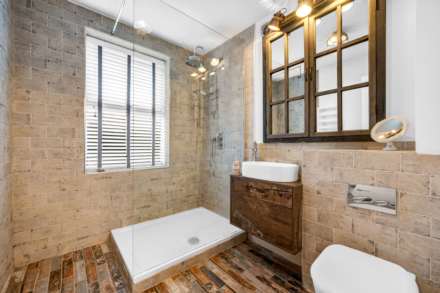 Clitherow Court, Boston Manor Road, Brentford, Image 11