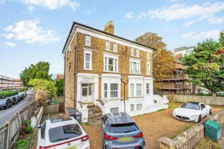 Clitherow Court, Boston Manor Road, Brentford, Image 14