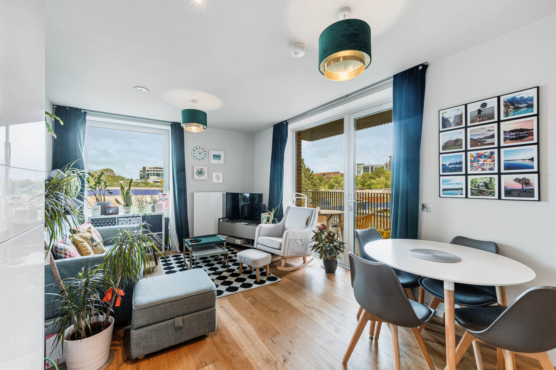 Isambard Court, Paddlers Avenue, Brentford, Image 2