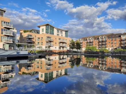 Corsell House, Tallow Road, 'The Island', Brentford, Image 9