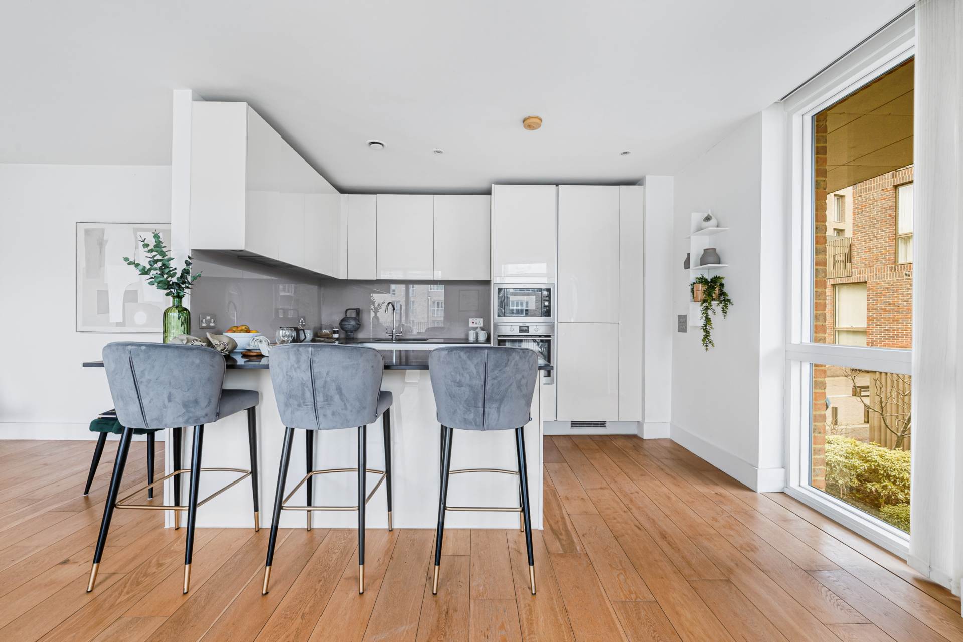 Halyards Court, Brentford Lock West, Brentford, Image 5