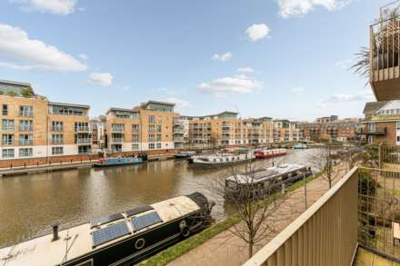 Halyards Court, Brentford Lock West, Brentford, Image 1