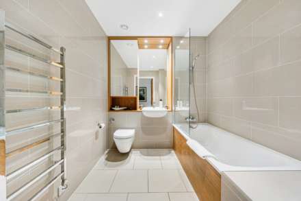 Halyards Court, Brentford Lock West, Brentford, Image 10