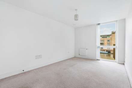 Halyards Court, Brentford Lock West, Brentford, Image 9