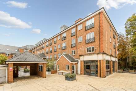 Booth House, High Street, Brentford Lock