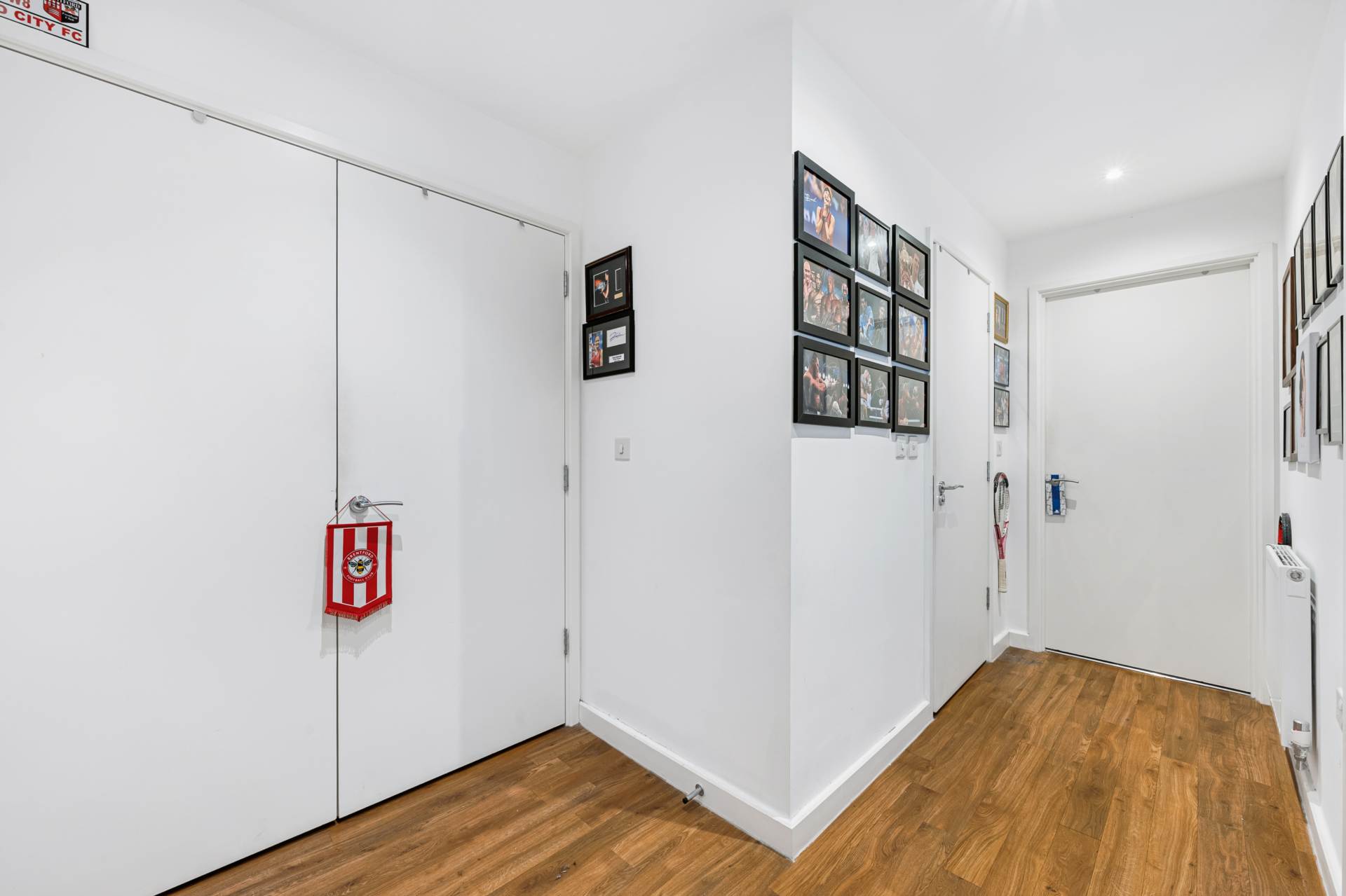 Myers Court, Reynard Way, Brentford, Image 2