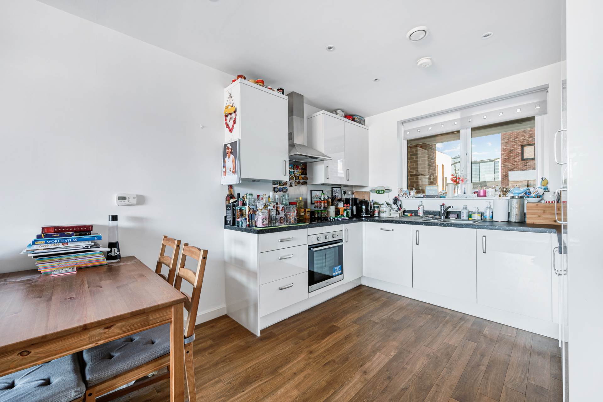 Myers Court, Reynard Way, Brentford, Image 5