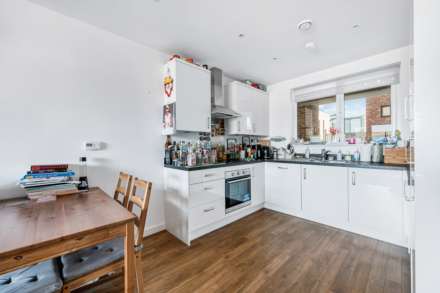 Myers Court, Reynard Way, Brentford, Image 5