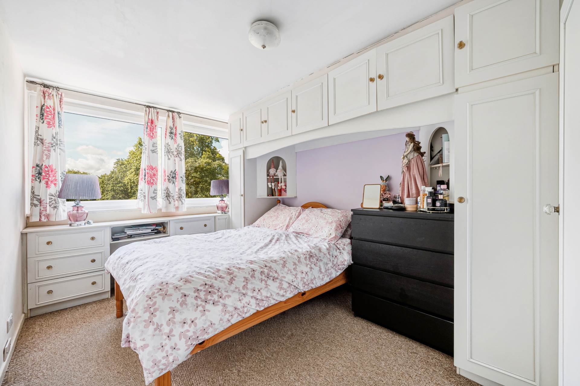 Galba Court, Brentford Dock, Image 7