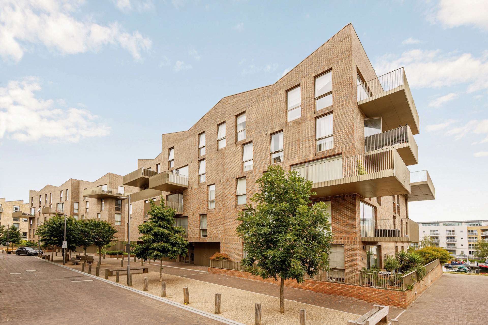 Halyards Court, Durham Wharf Drive, Brentford Lock West, Image 2