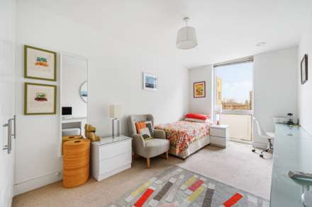 Halyards Court, Durham Wharf Drive, Brentford Lock West, Image 10