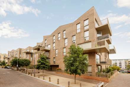 Halyards Court, Durham Wharf Drive, Brentford Lock West, Image 2