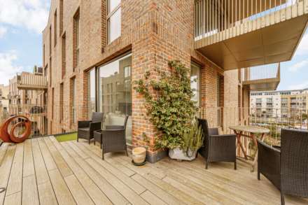 Halyards Court, Durham Wharf Drive, Brentford Lock West, Image 6