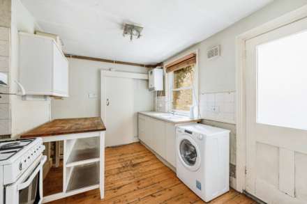 Grosvenor Road, Brentford  TW8, Image 4
