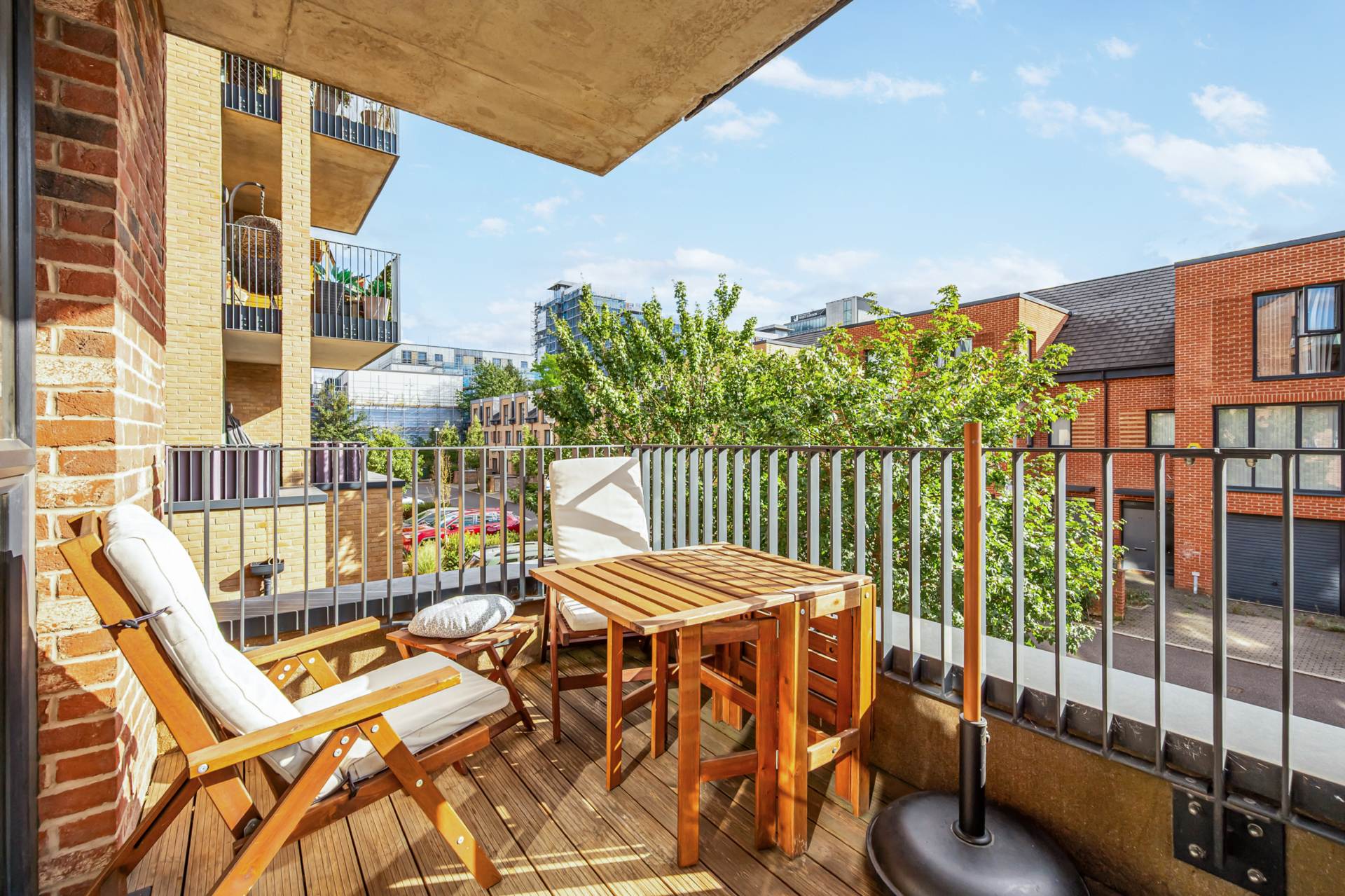 Myers Court, Reynard Way, Brentford, Image 9