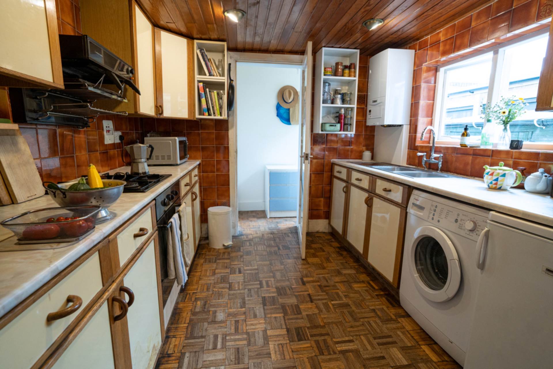Lateward Road, Brentford, Image 6