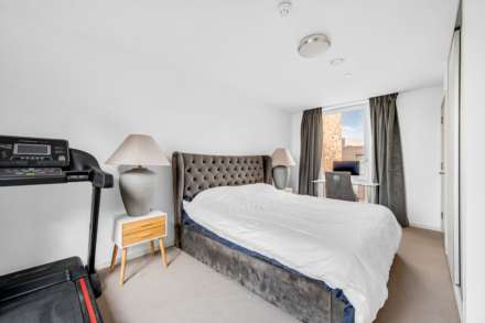 Isambard Court, Boaters Avenue, Brentford Lock West, Image 8