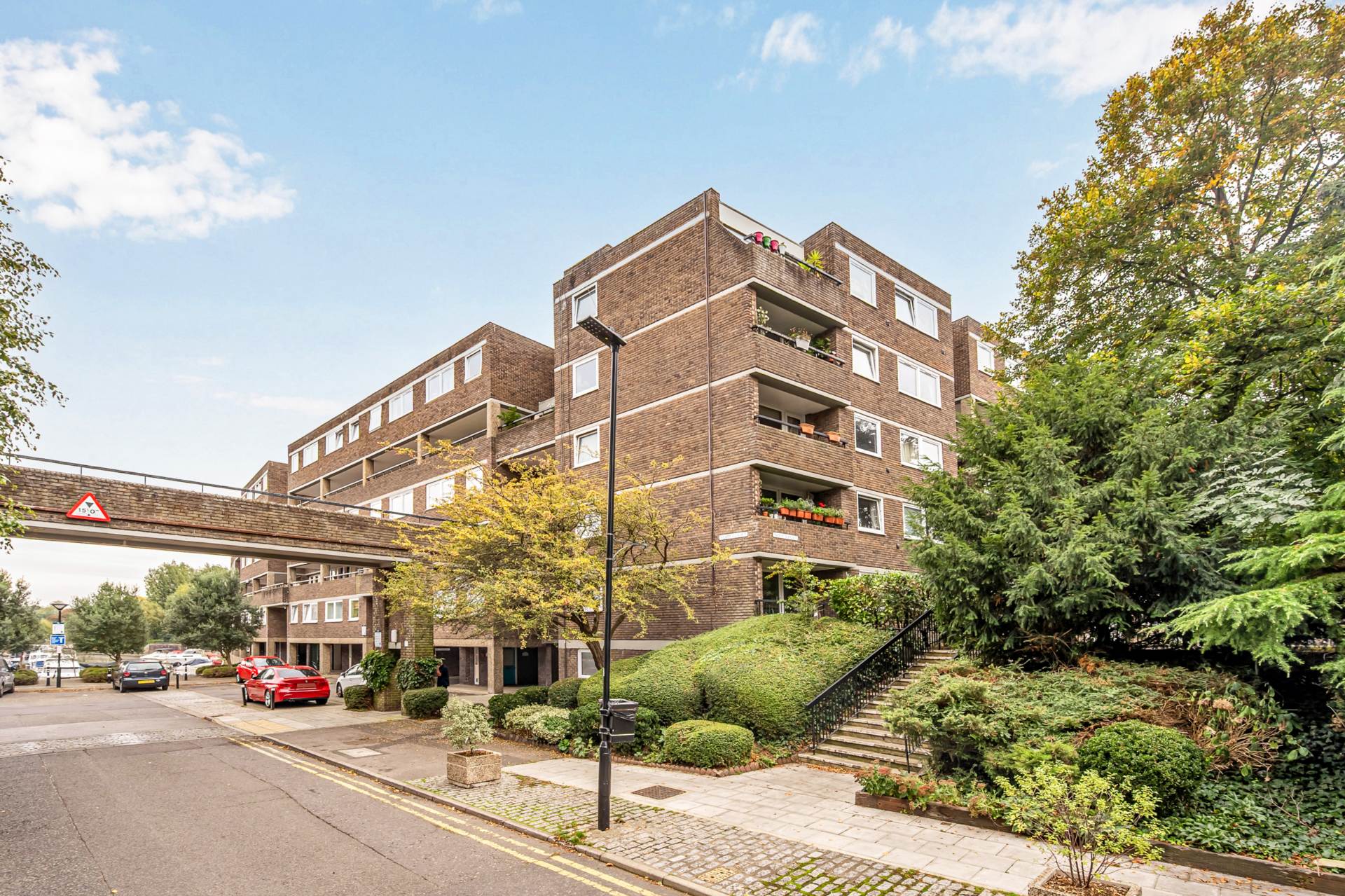 Nero Court, Brentford Dock, Image 11
