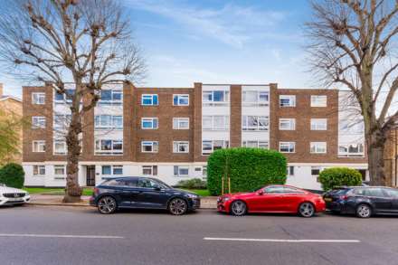 West Park, Ealing Broadway, Image 7