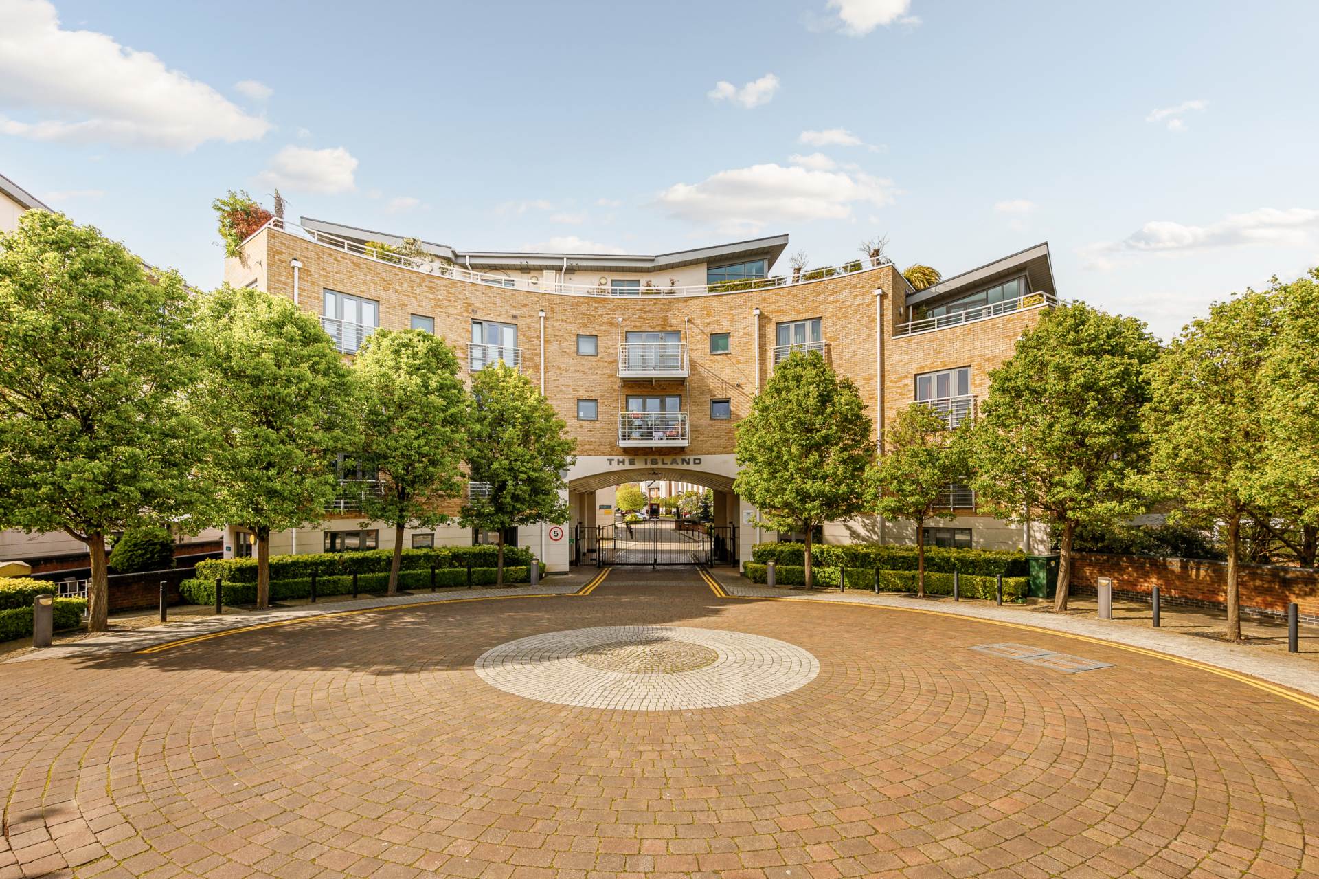 Penthouse, 'The Island', Tallow Road, Brentford, Image 2