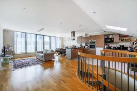 Penthouse, 'The Island', Tallow Road, Brentford, Image 3
