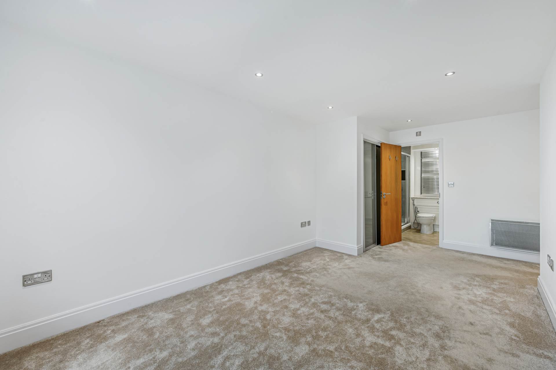 Tanyard House, Brentford, Image 7