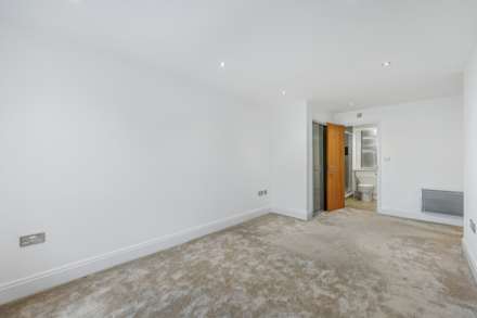 Tanyard House, Brentford, Image 7