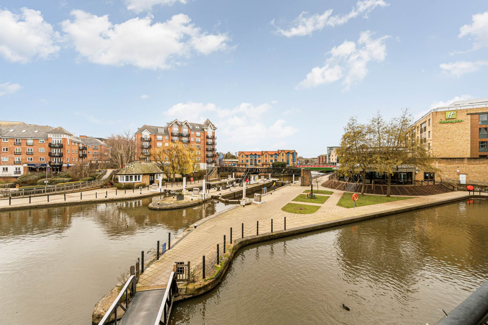 Canute House, Brentford Lock, Brentford, Image 2
