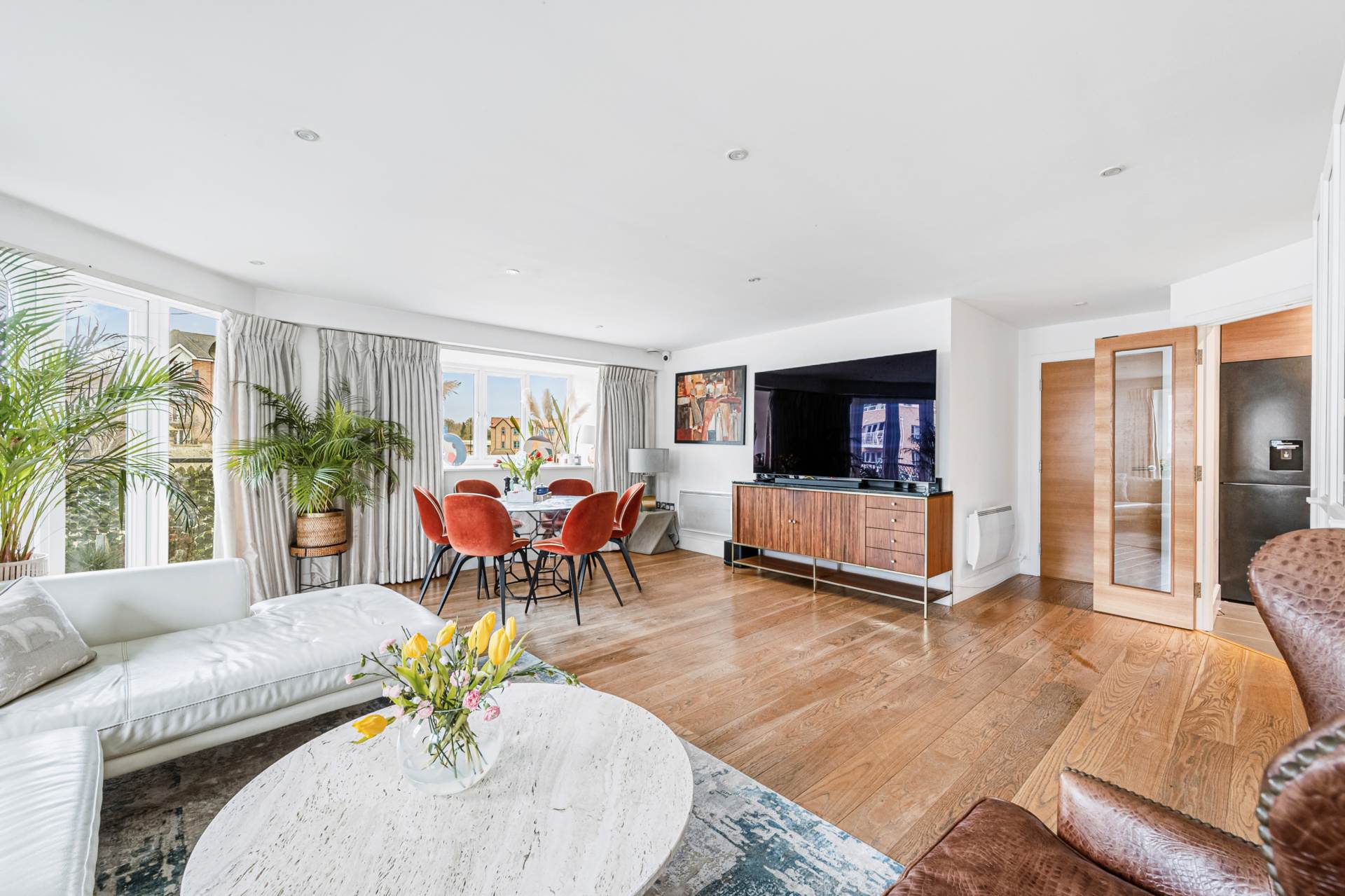 Canute House, Brentford Lock, Brentford, Image 4