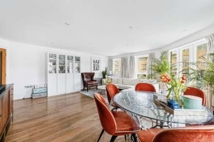 Canute House, Brentford Lock, Brentford, Image 6