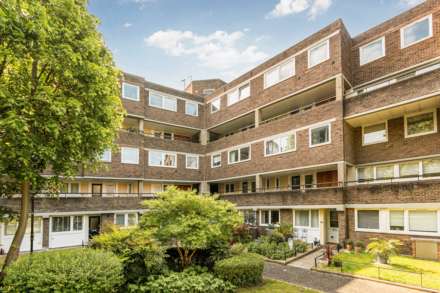 Otho Court, Brentford Dock