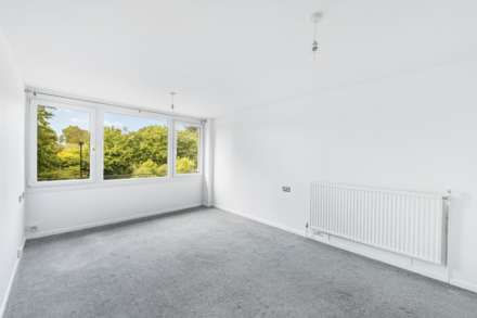 Otho Court, Brentford Dock, Image 2