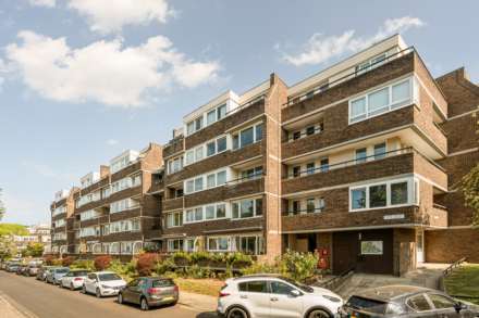 Otho Court, Brentford Dock, Image 8