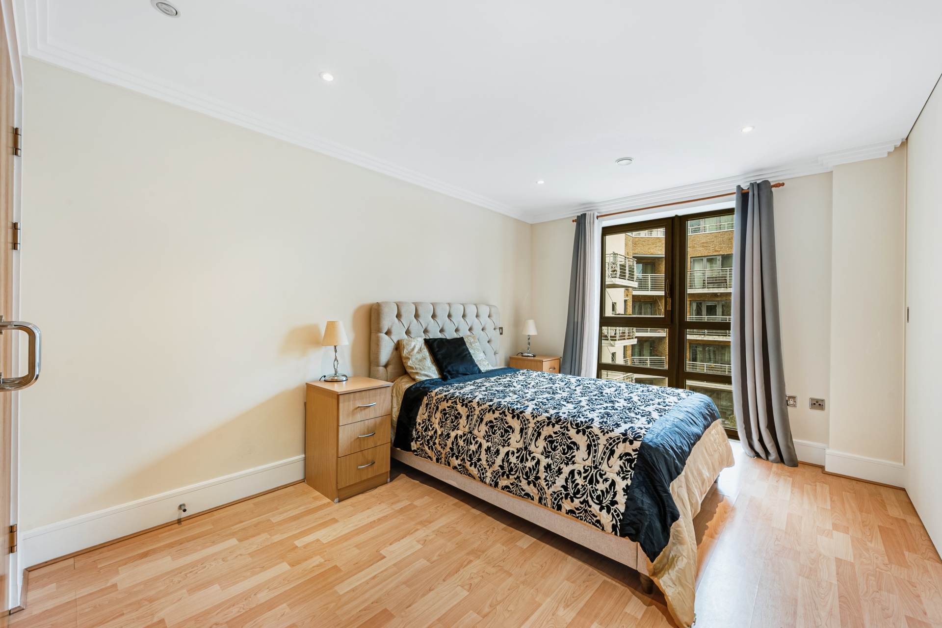 Moorings House, Brentford, Image 8