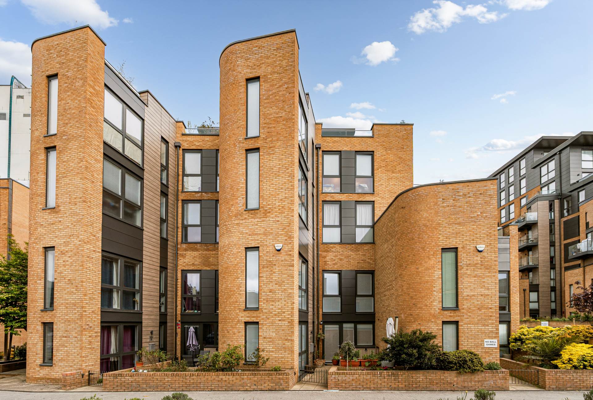 Baltic Avenue, Brentford, Image 1