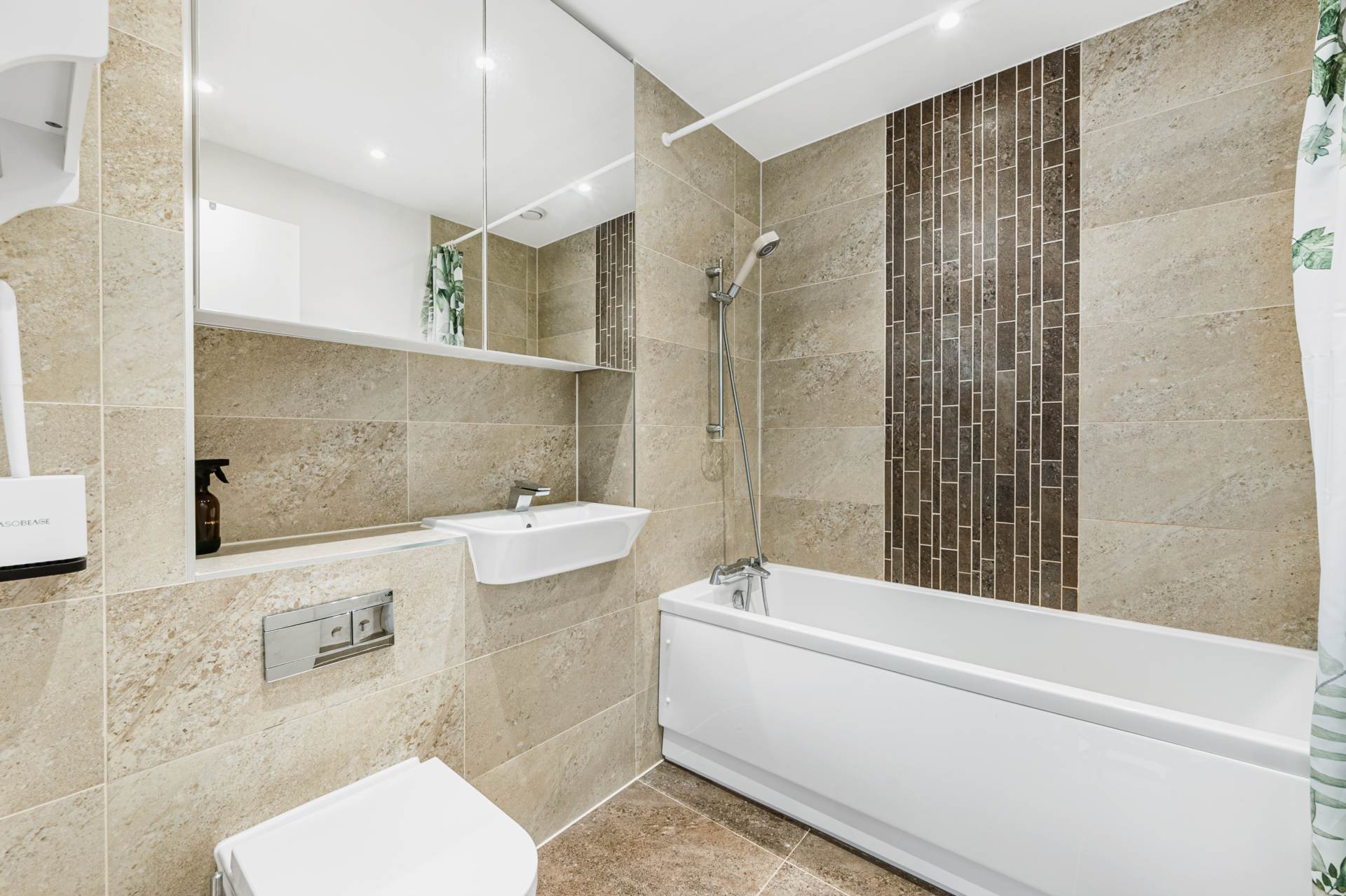Baltic Avenue, Brentford, Image 11
