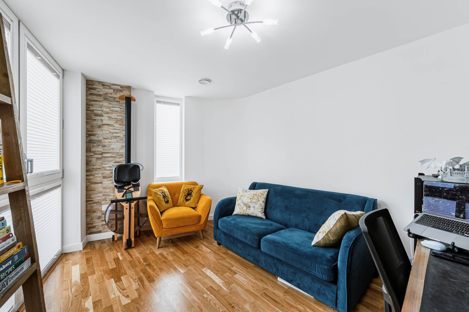 Baltic Avenue, Brentford, Image 14