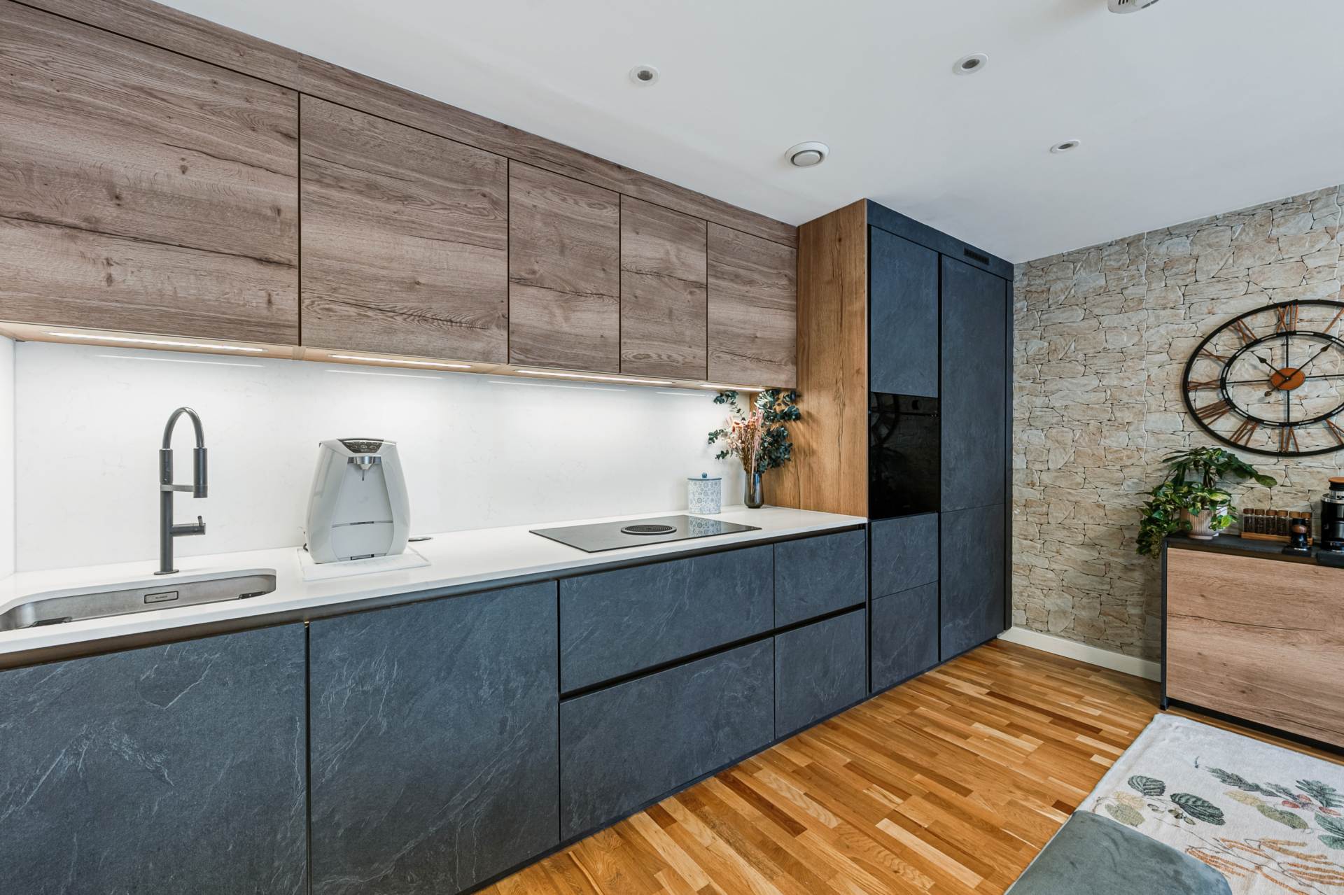 Baltic Avenue, Brentford, Image 5