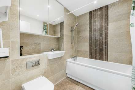 Baltic Avenue, Brentford, Image 11