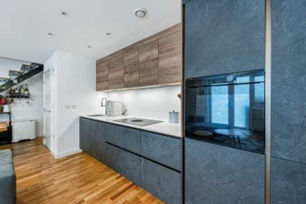 Baltic Avenue, Brentford, Image 6